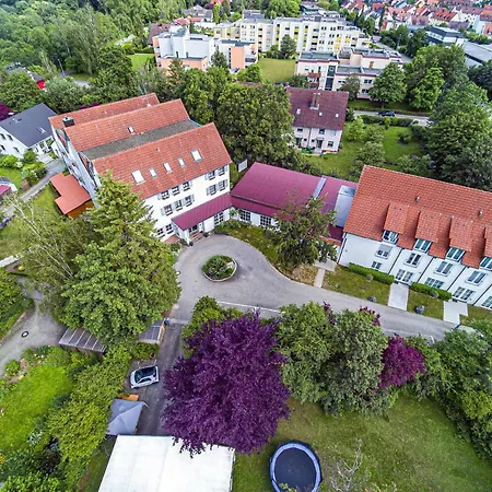 Am Kurpark Spaeth Отель Бад-Виндсхайм