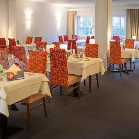 Hotel Am Kurpark Spaeth 4*