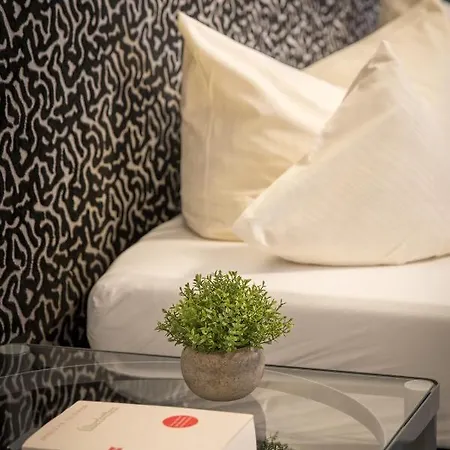 Отель Am Kurpark Spaeth 4*